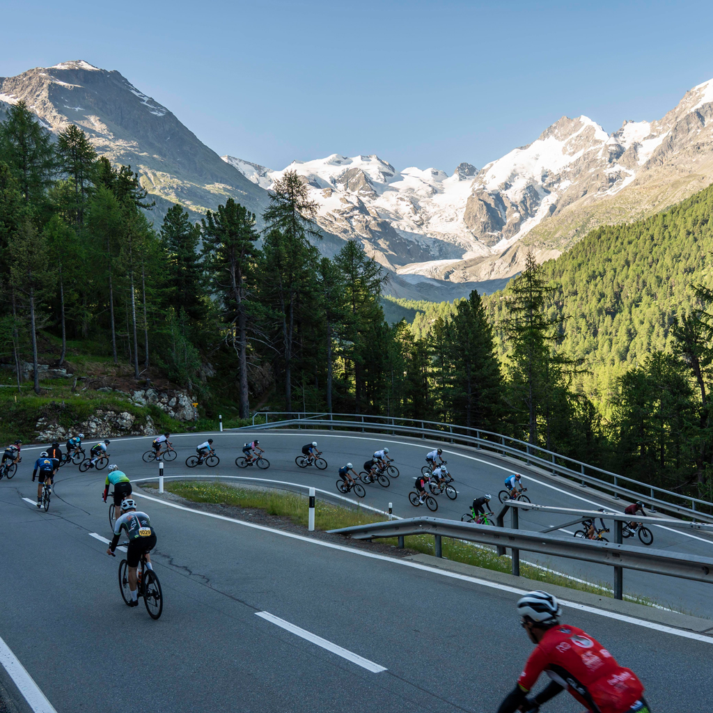 Sulle orme di Pogacar: lo spettacolo mozzafiato della Granfondo Livigno Alè